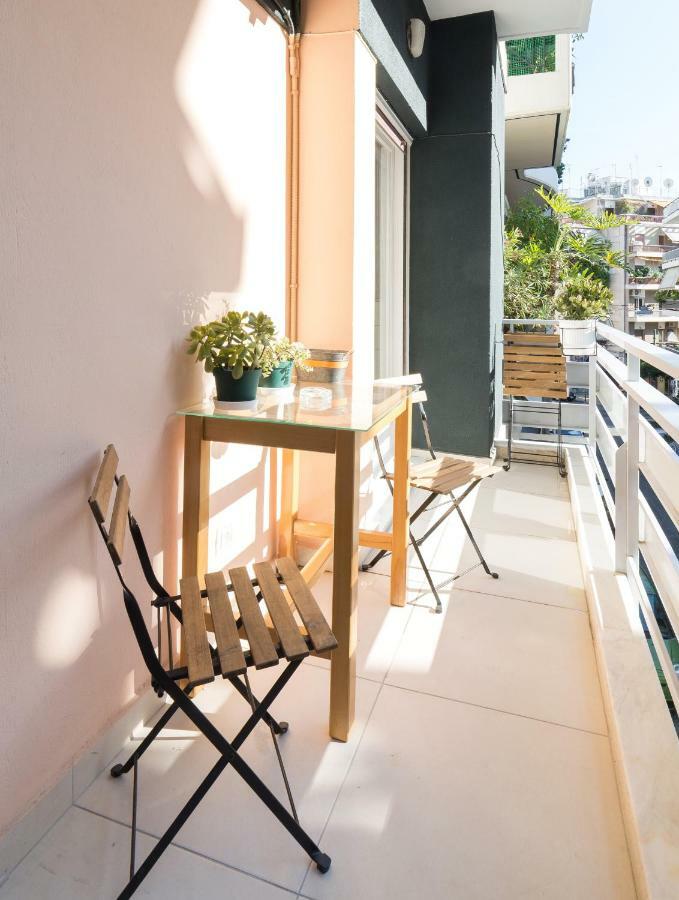 1 Km From The Acropolis 1 Bedroom Apt Netflix And Washing Machine Athens Exterior photo